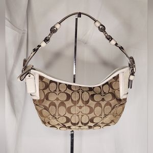 EUC COACH SMALL HOBO JACQUARD SHOULDER/HANDBAG A06K-6266